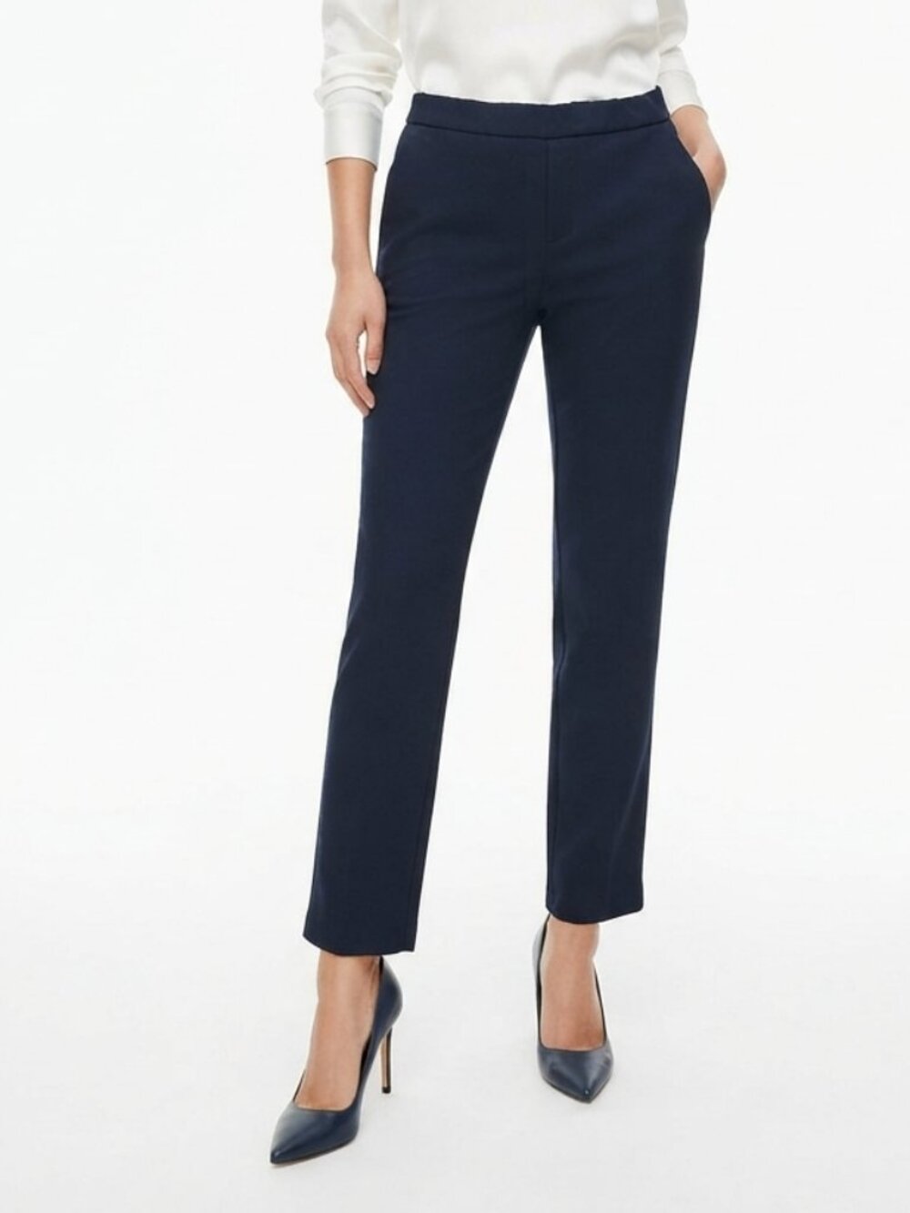 Banana Republic Navy Pull On Tapered Ankle Pant- Sz. 8